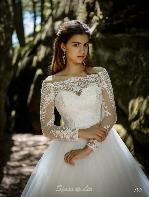 https://www.sposa-lia.com/images/stories/virtuemart/product/305      (2).jpg